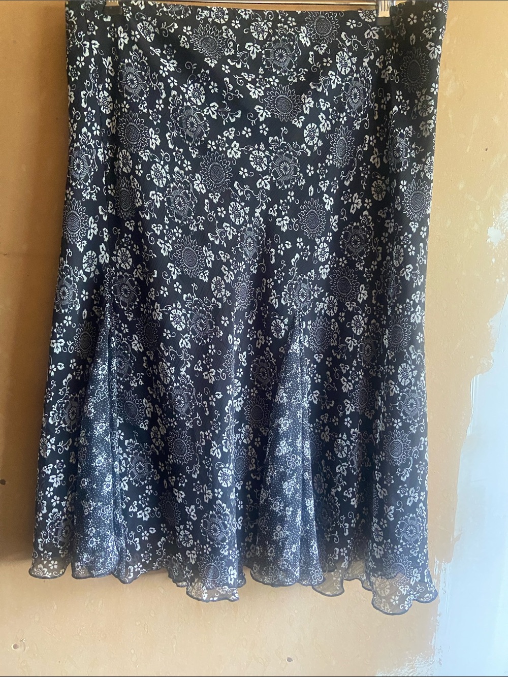 Briggs New York Petite Large Black Floral Circle Skirt with Flutter Panels